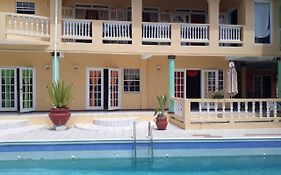 Bay Heights B&B