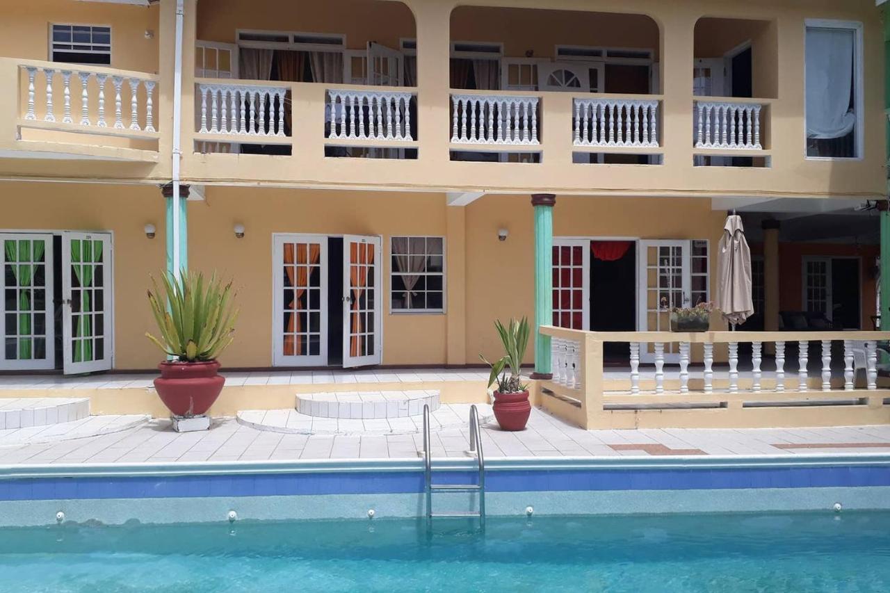 Bay Heights B&B Gros Islet Zewnętrze zdjęcie